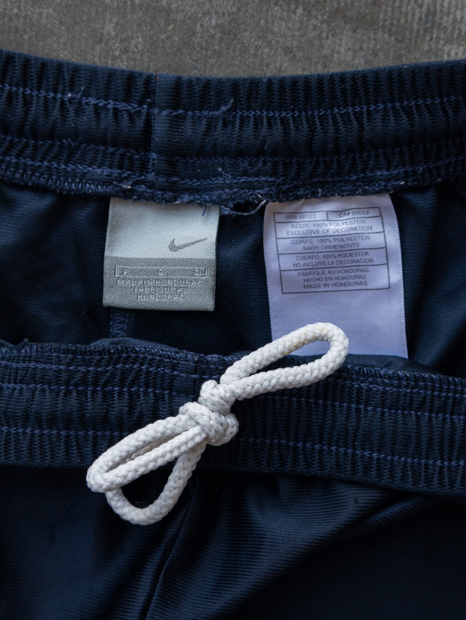 Vintage Navy Nike Shorts (L)