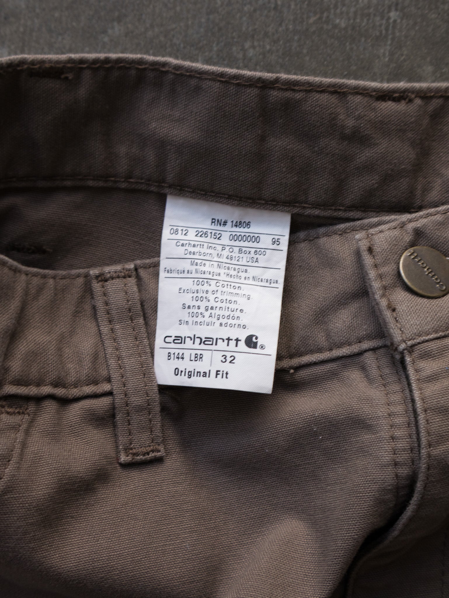 Vintage Brown Carhartt Carpenter Shorts (W32)