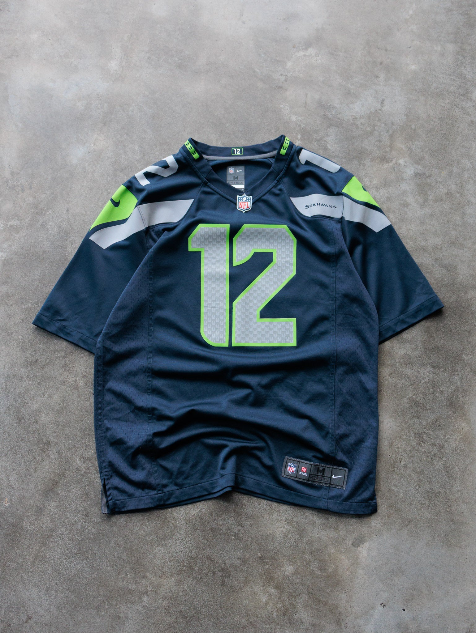 Vintage Nike Seattle Seahawks 12 Fan NFL Jersey (M)