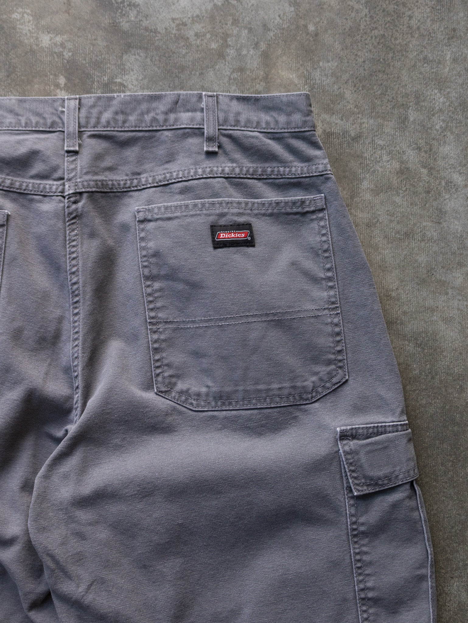 Vintage Grey Dickies Cargo Shorts (W36)
