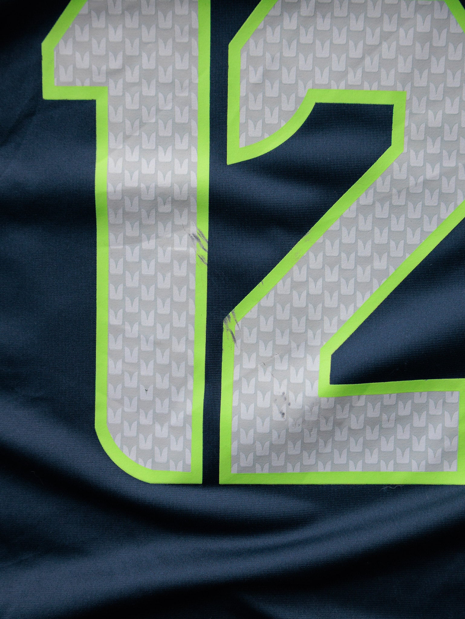 Vintage Nike Seattle Seahawks 12 Fan NFL Jersey (M)