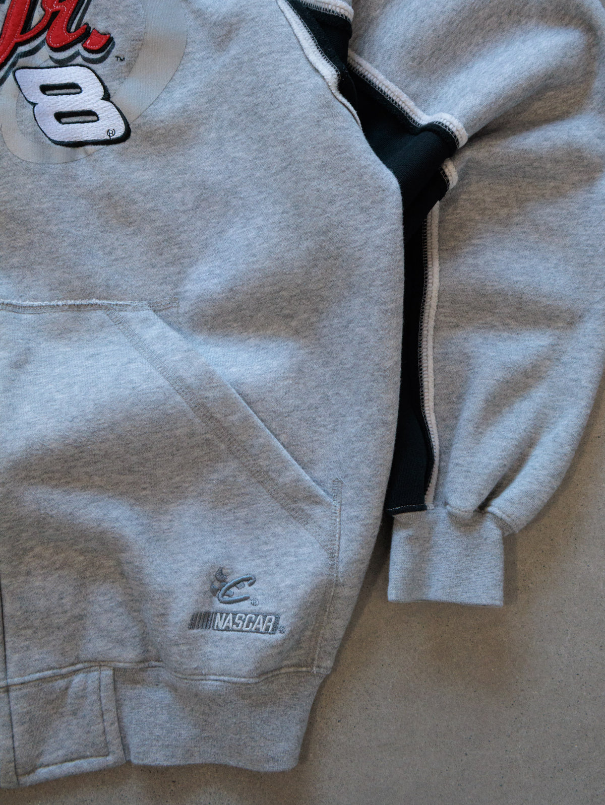 Vintage 00s Grey NASCAR Dale Jr. Budweiser Full Zip Hoodie (-)