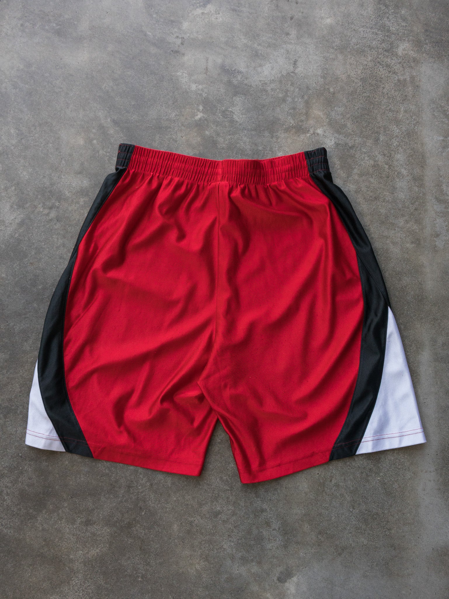 Vintage Nike New Mexico Lobos Basketball Shorts (M)