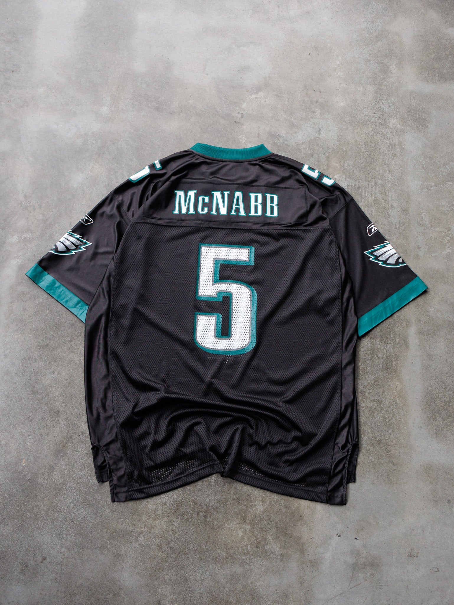 Vintage 00s Reebok Philadelphia Eagles Donovan McNabb NFL Jersey (XL)