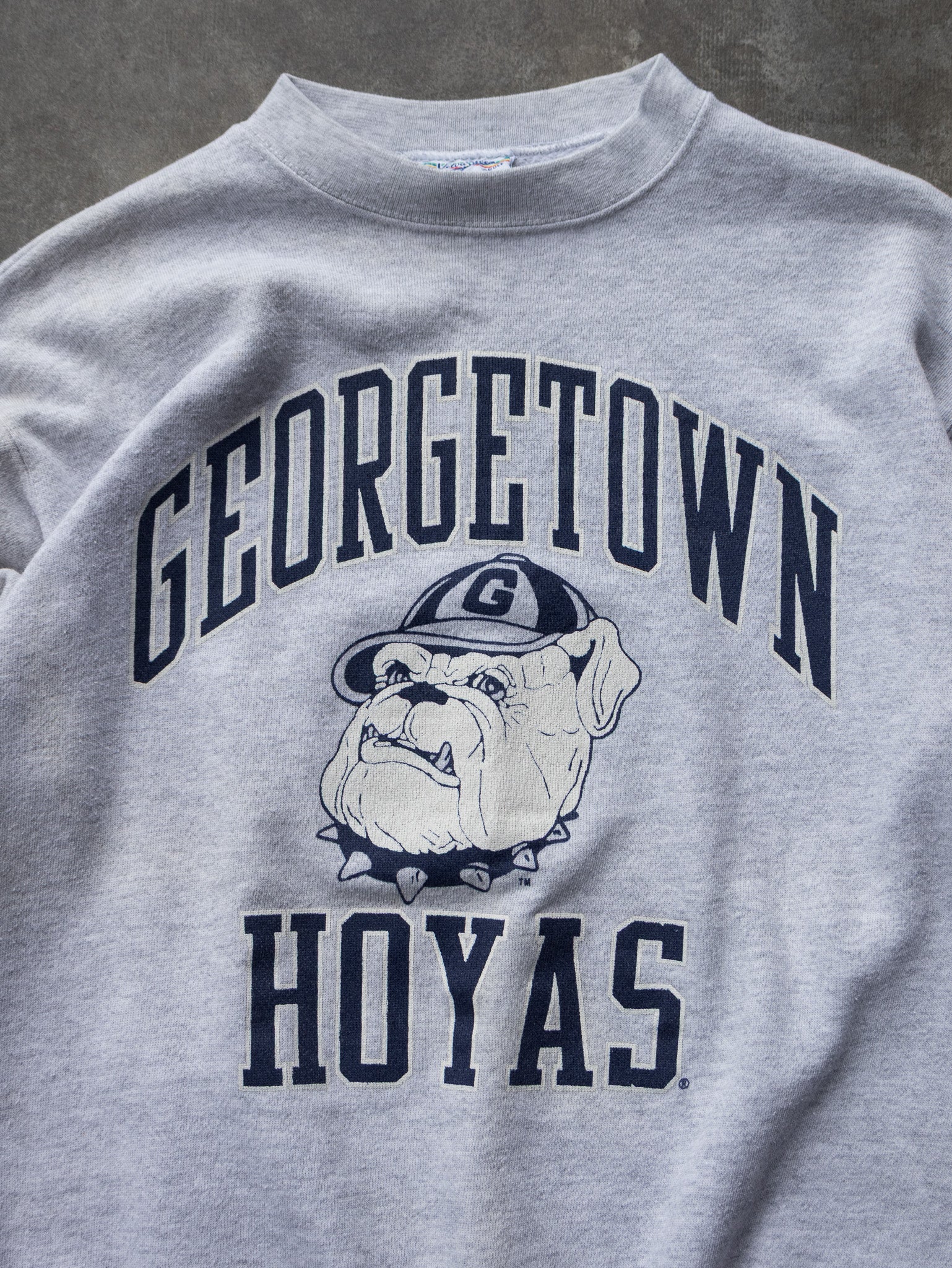 Vintage 90s Grey Georgetown Hoyas Sweatshirt (L)