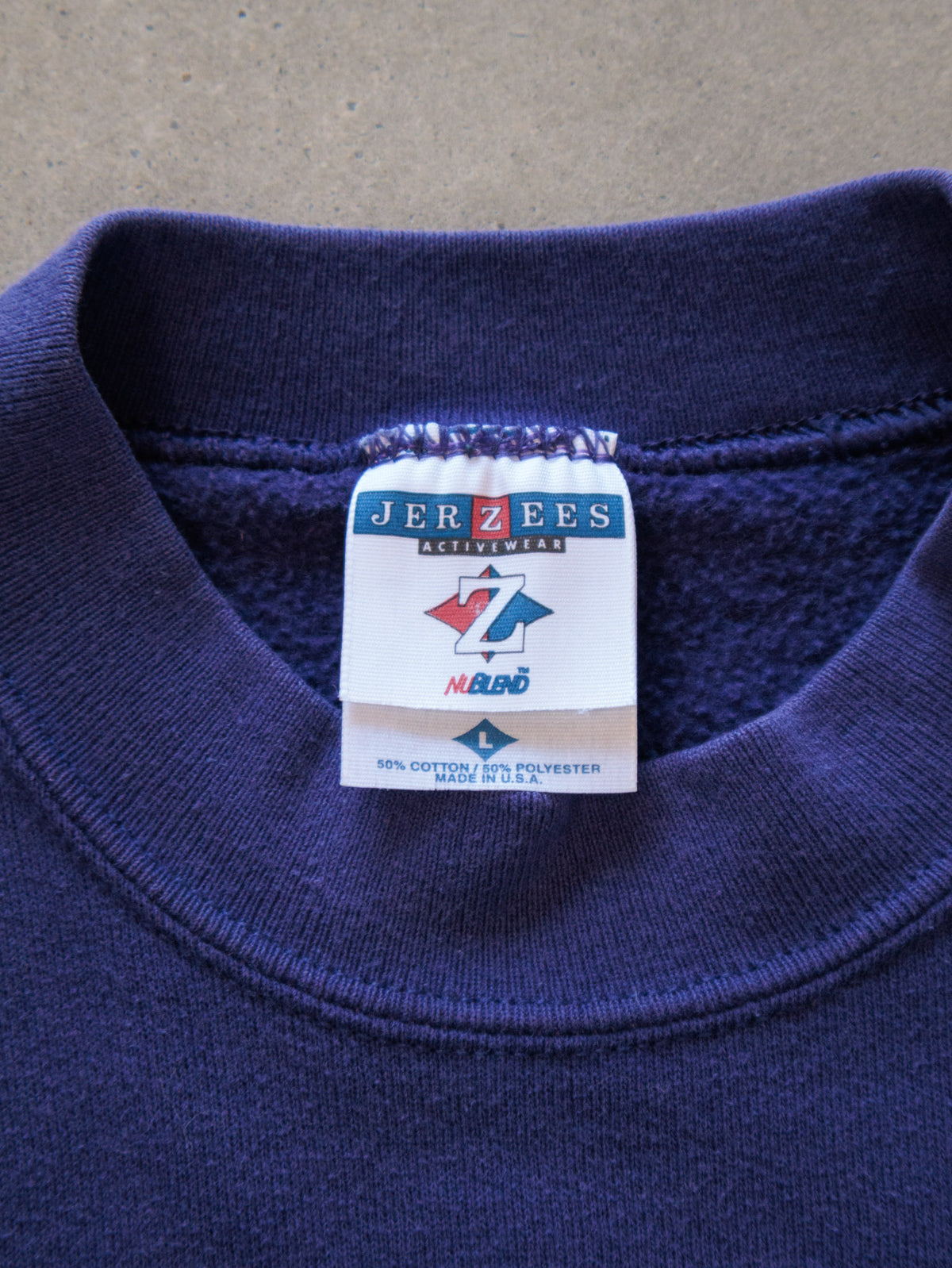 Vintage 90s Purple Mardi Gras Masquerade New Orleans Sweatshirt (L)