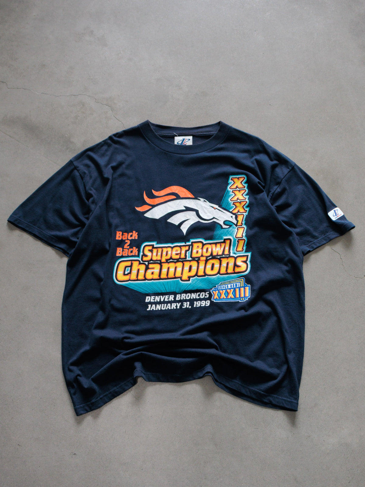 Vintage 1999 Navy Denver Broncos Super Bowl Champions Tee (XL)