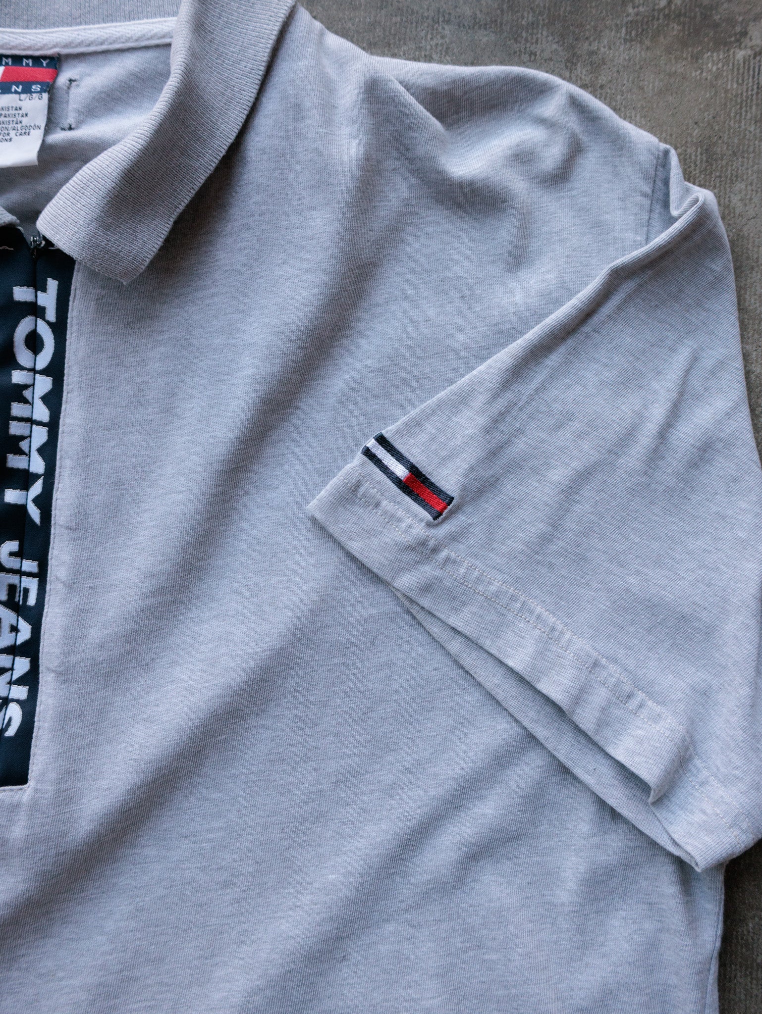 Vintage 90s Grey Tommy Jeans Polo Shirt (L)