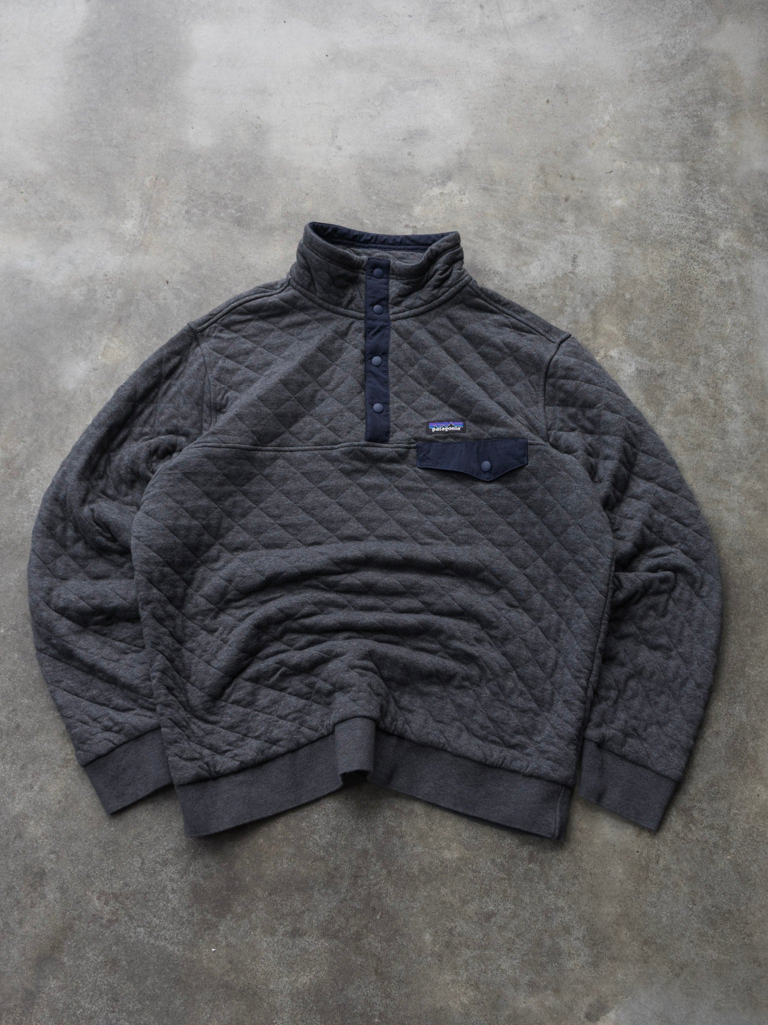 Vintage Charcoal Patagonia Quilted Snap-T Pullover Sweatshirt (L)