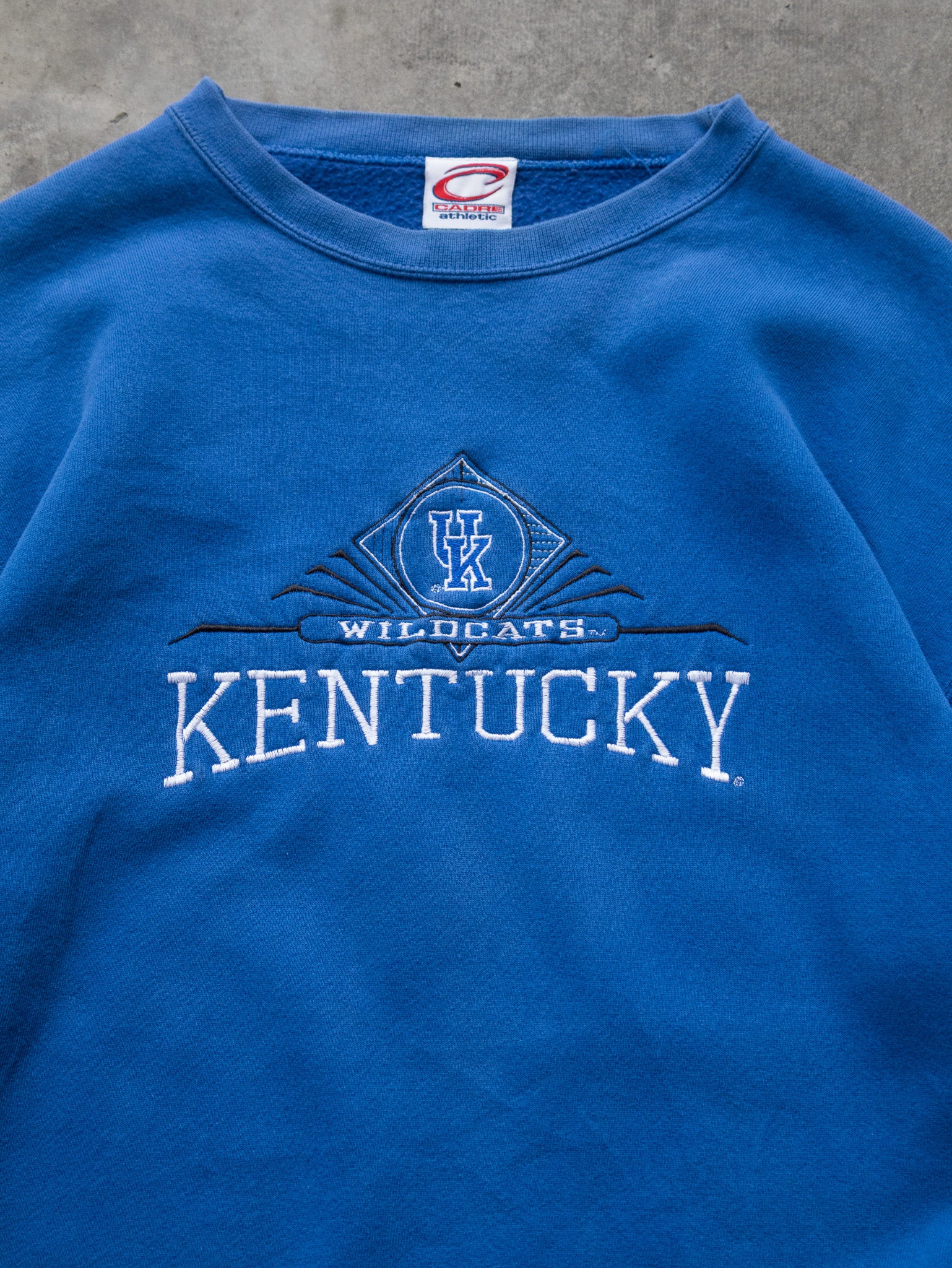 Vintage '90s Kentucky Wildcats Sweatshirt (L)