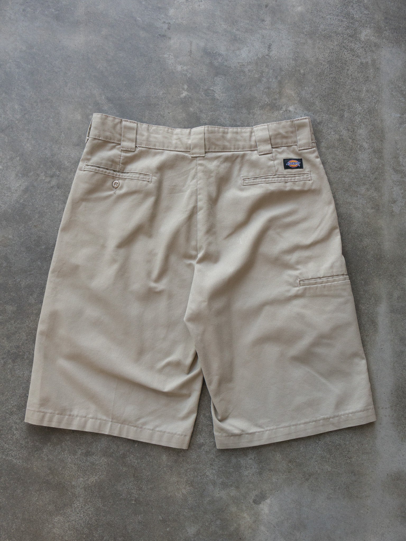 Vintage Khaki Dickies Work Shorts (W36)