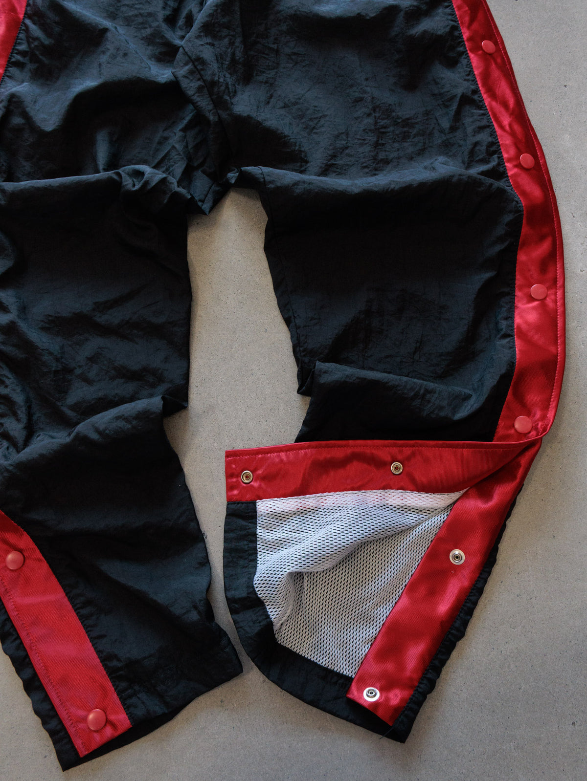 Vintage 90s Black Reebok Snap Track Pants (M)