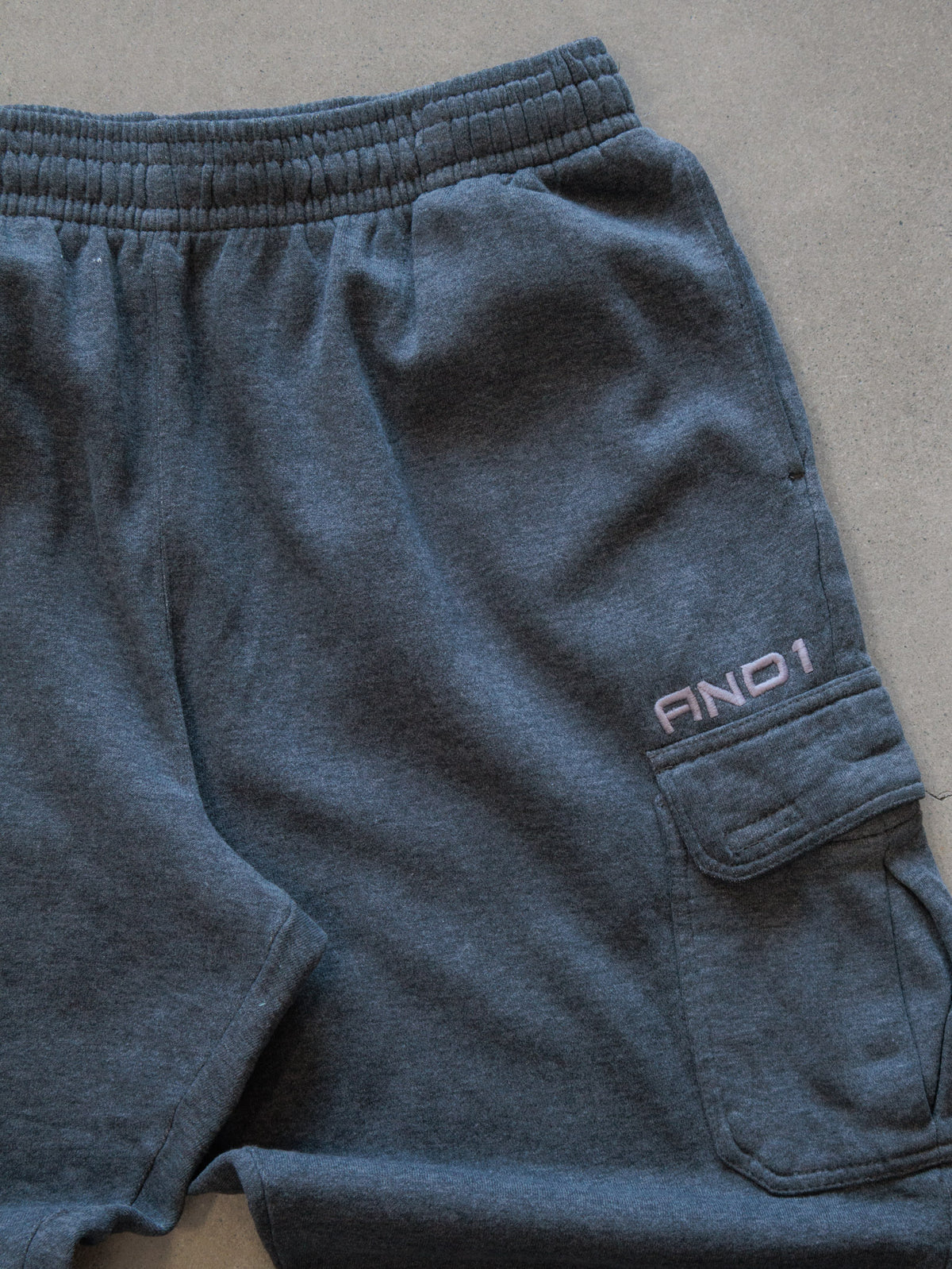 Vintage Grey AND1 Cargo Sweatpants (XL)