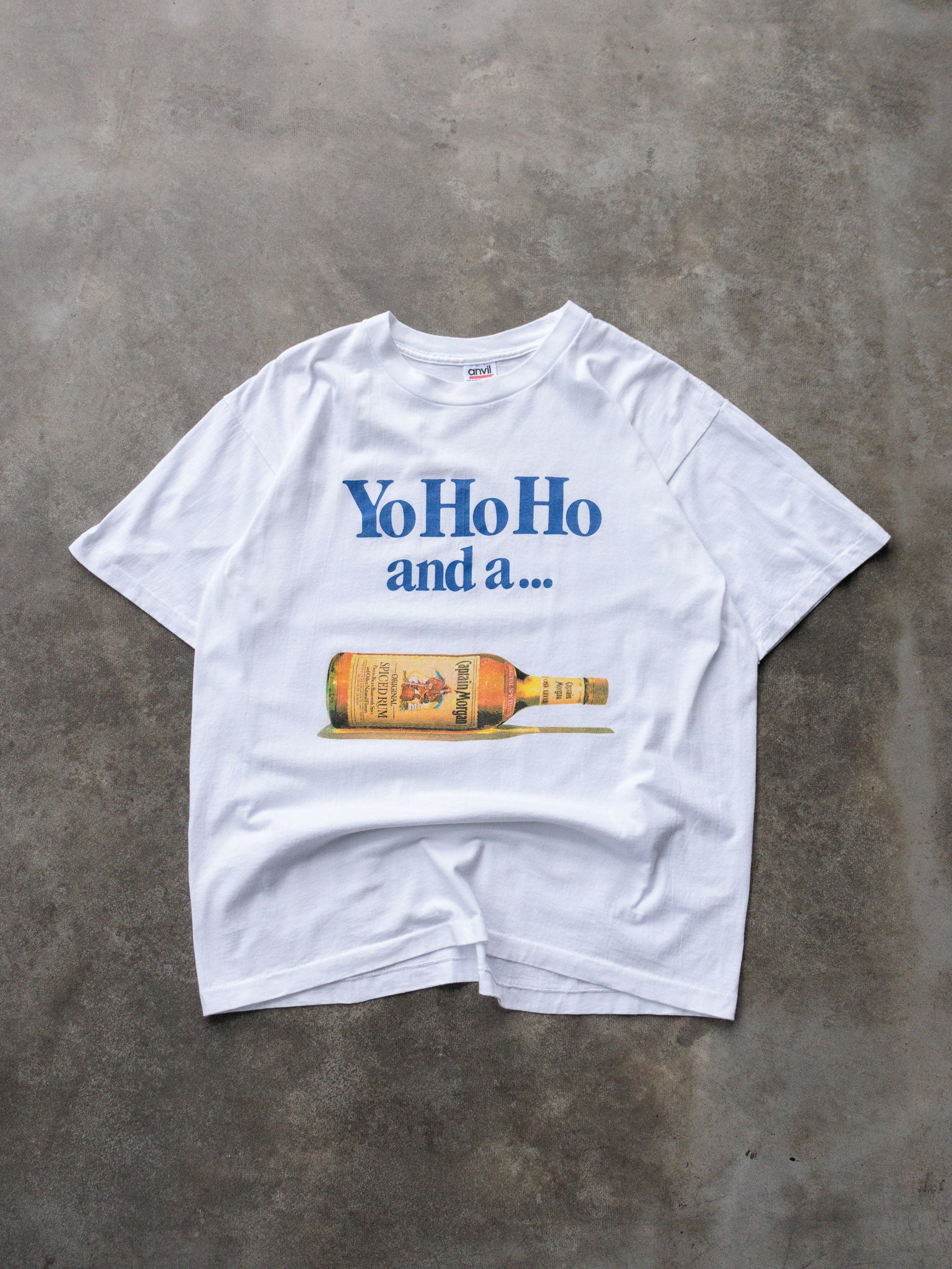 Vintage 90s Captain Morgan Rum Yo Ho Ho Tee (L)