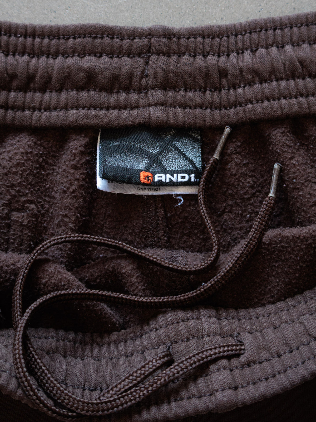 Vintage Brown AND1 Cargo Sweatpants (L)