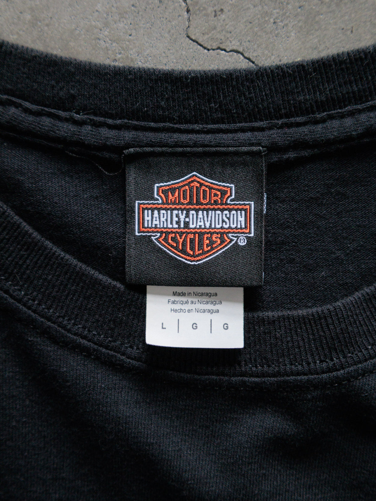Vintage Black Harley-Davidson St. Kitts Blackbeard's Revenge Tee (L)