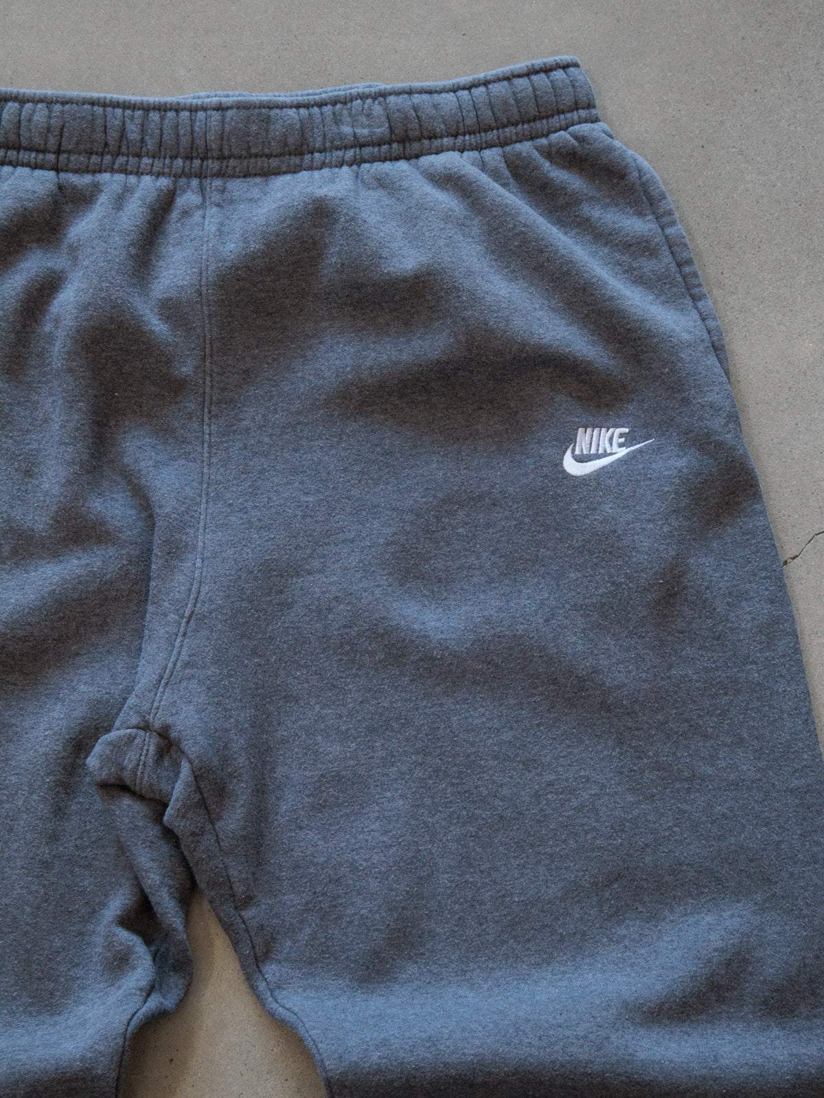 Vintage Grey Nike Sweatpants (XL)