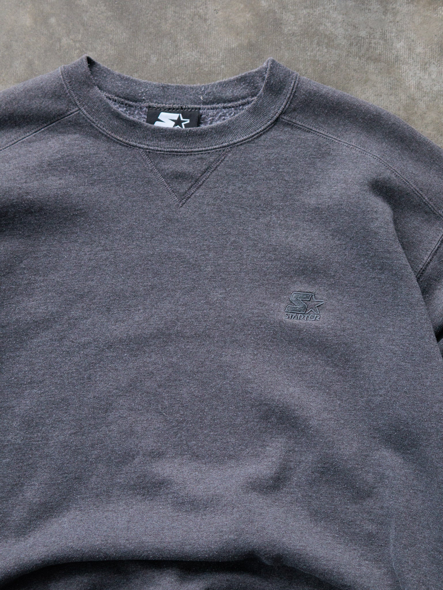 Vintage 90s Grey Starter Sweatshirt (L)