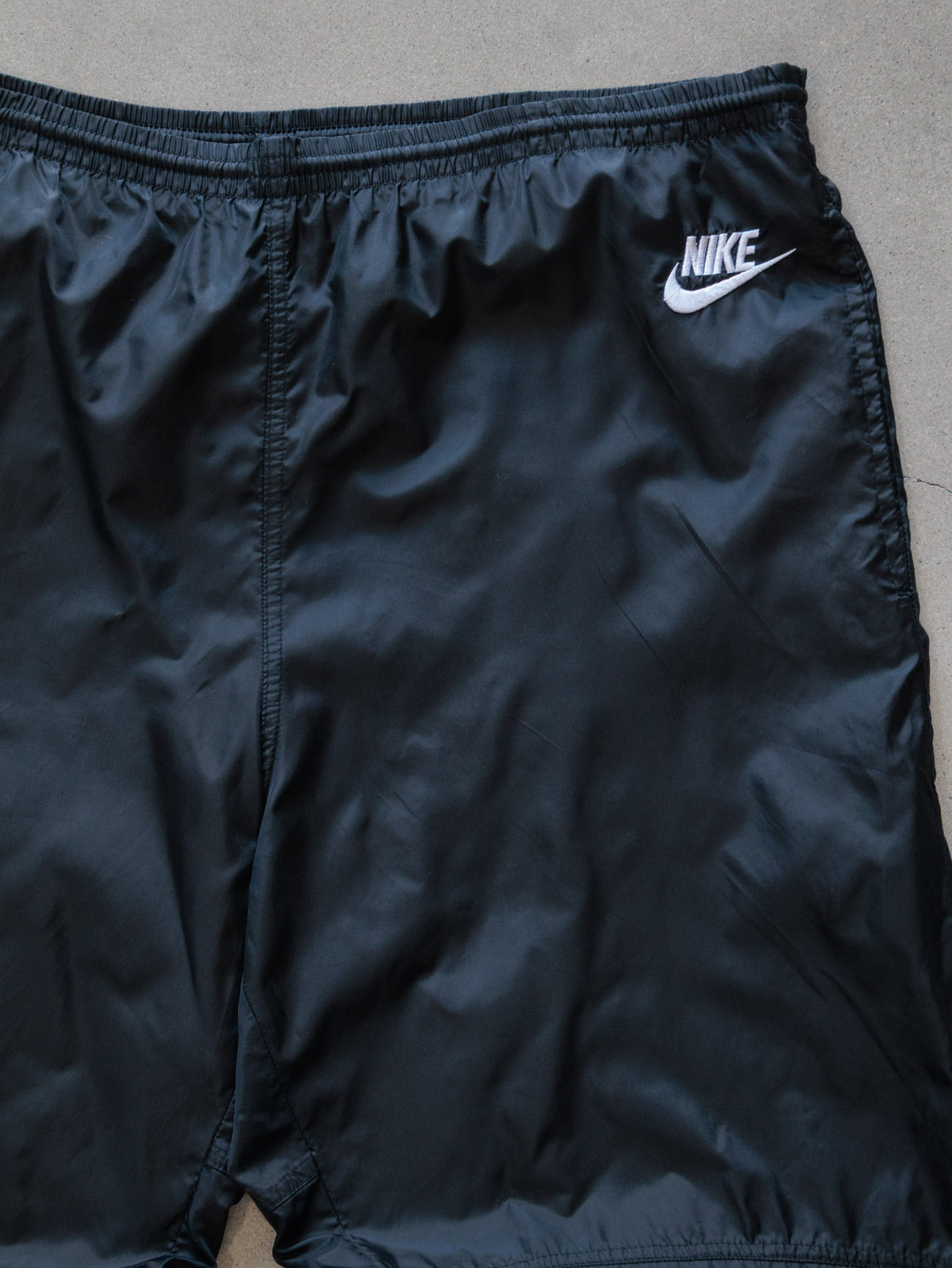 Vintage 90s Black Nike Track Pants (L)