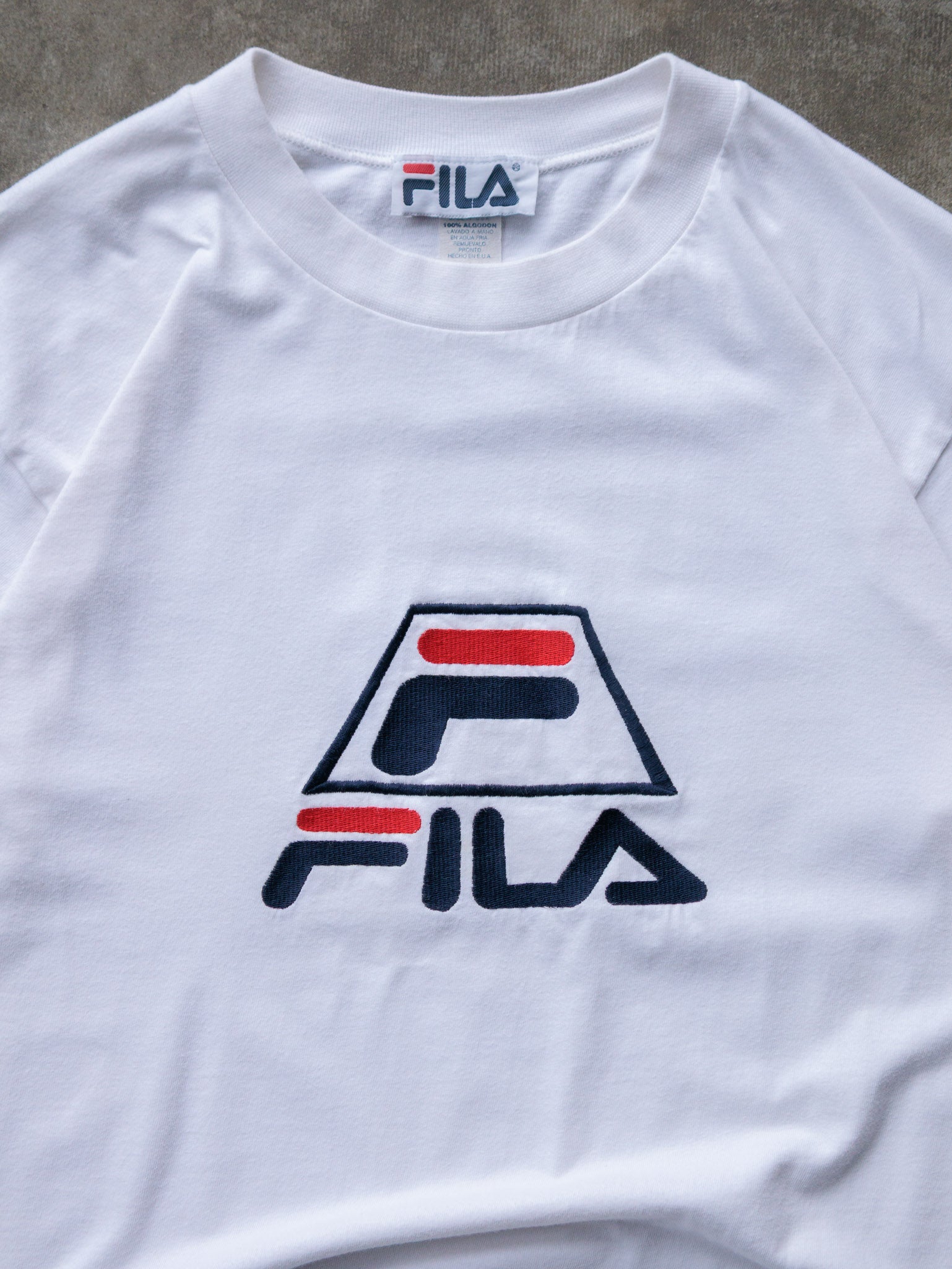Vintage 90s White Fila Logo Tee (M)