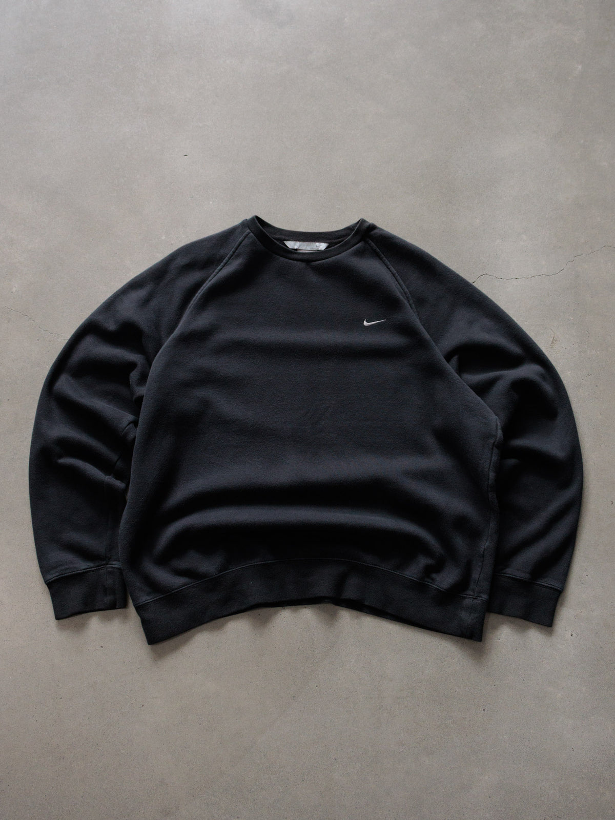 Vintage Black Nike Sweatshirt (L)