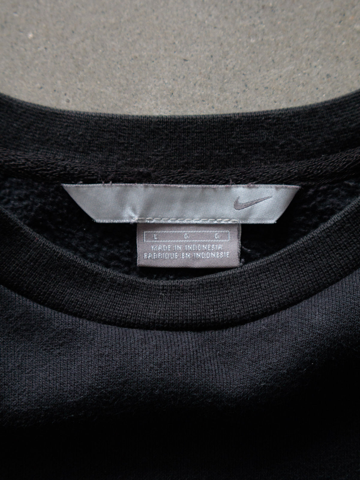 Vintage Black Nike Sweatshirt (L)