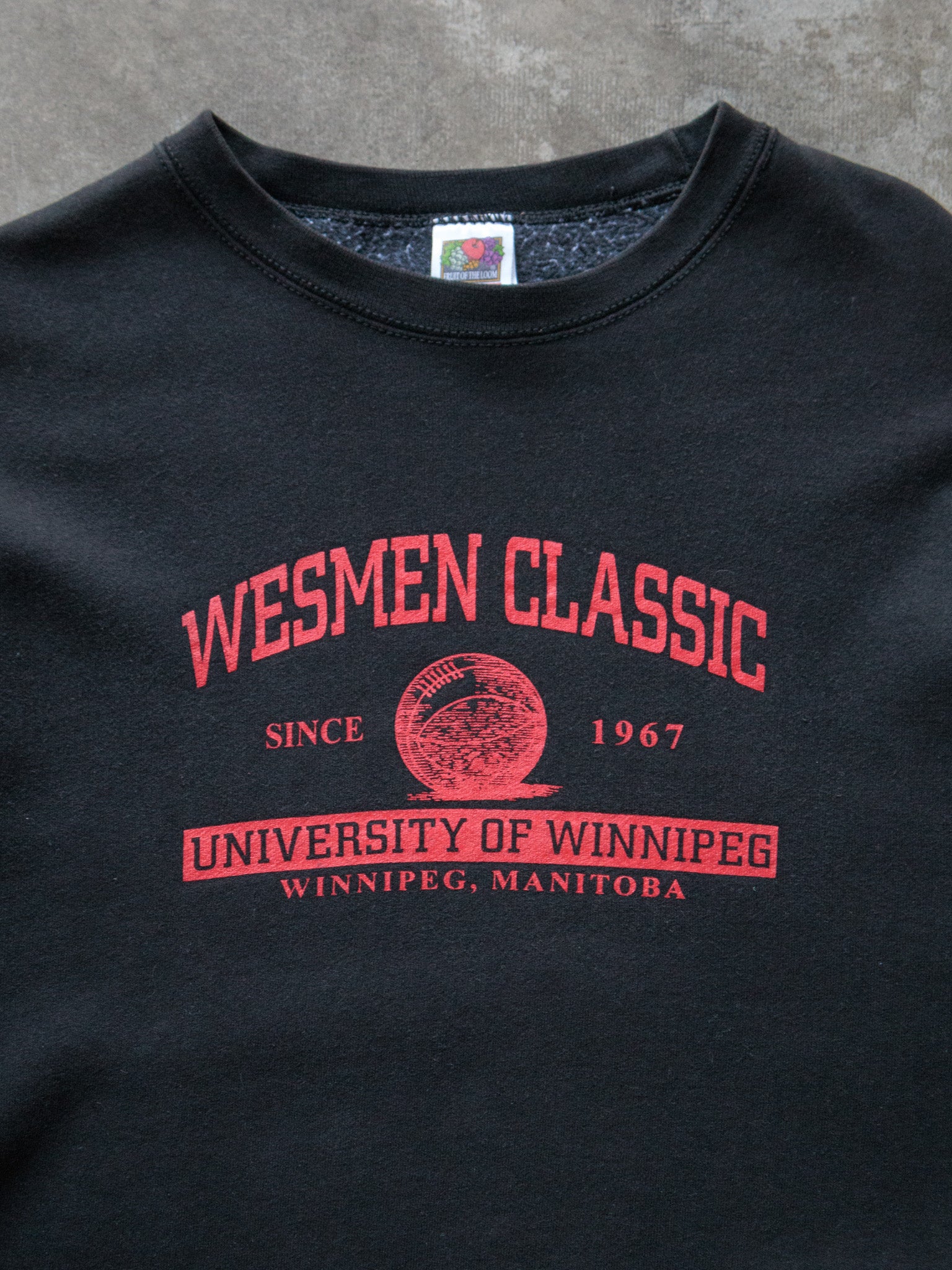 Vintage 90s Black University of Winnipeg Wesmen Sweatshirt (2XL)