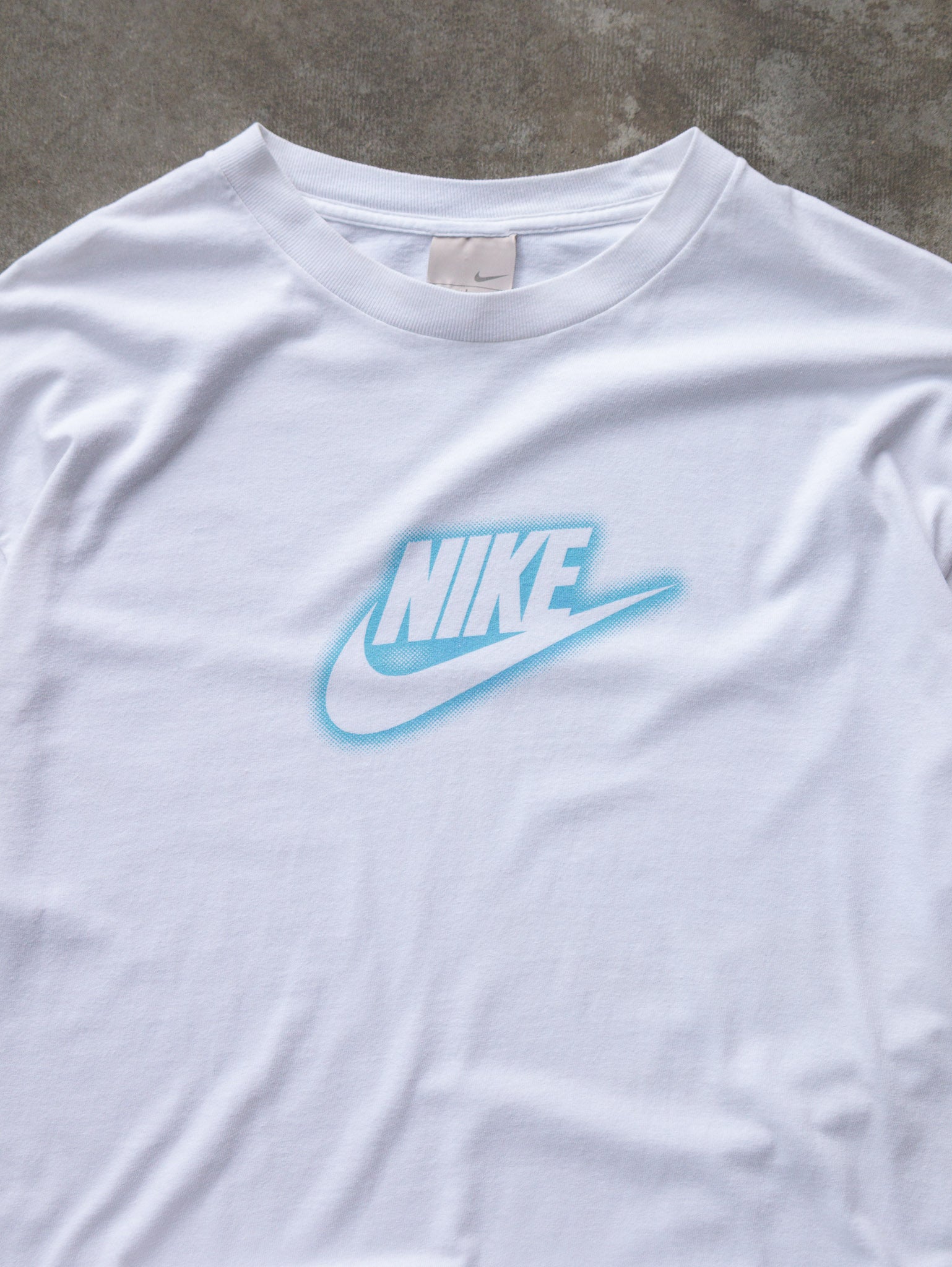 Vintage 00s White Nike Logo Tee (L)