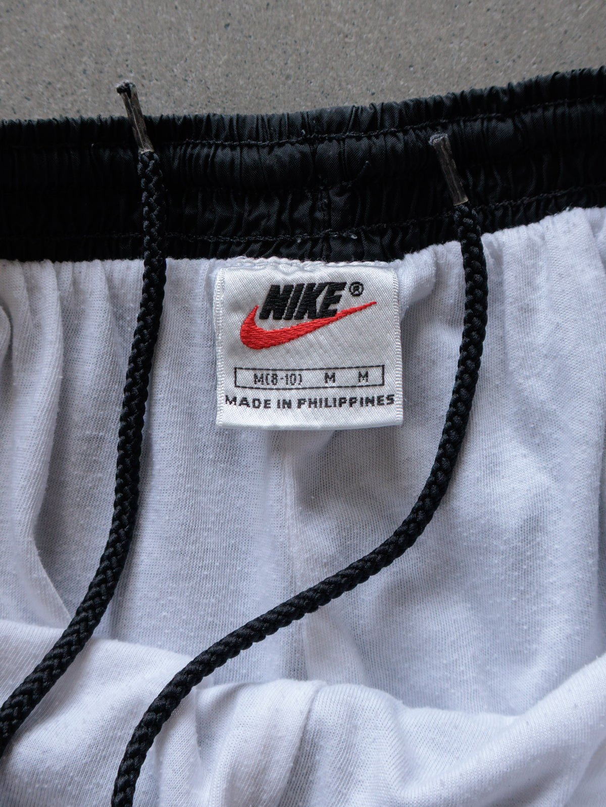 Vintage 90s Black Nike Track Pants (Women's M)