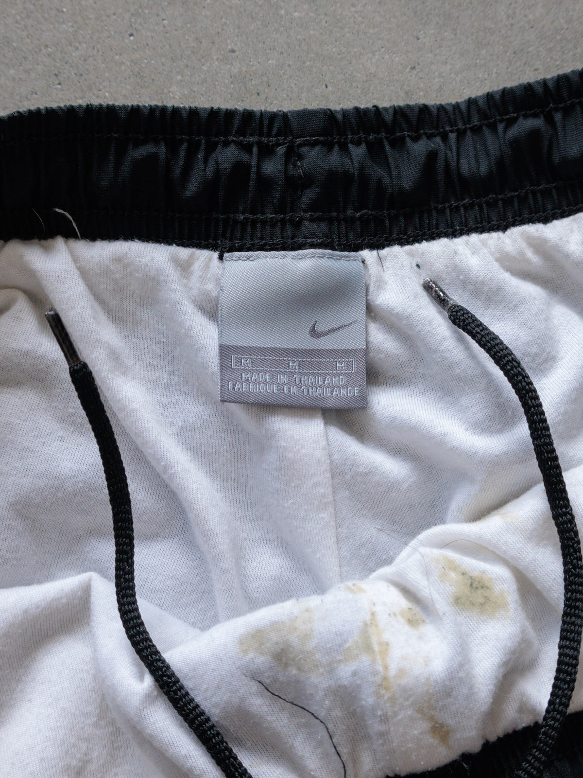 Vintage 00s Black Nike Track Pants (M)