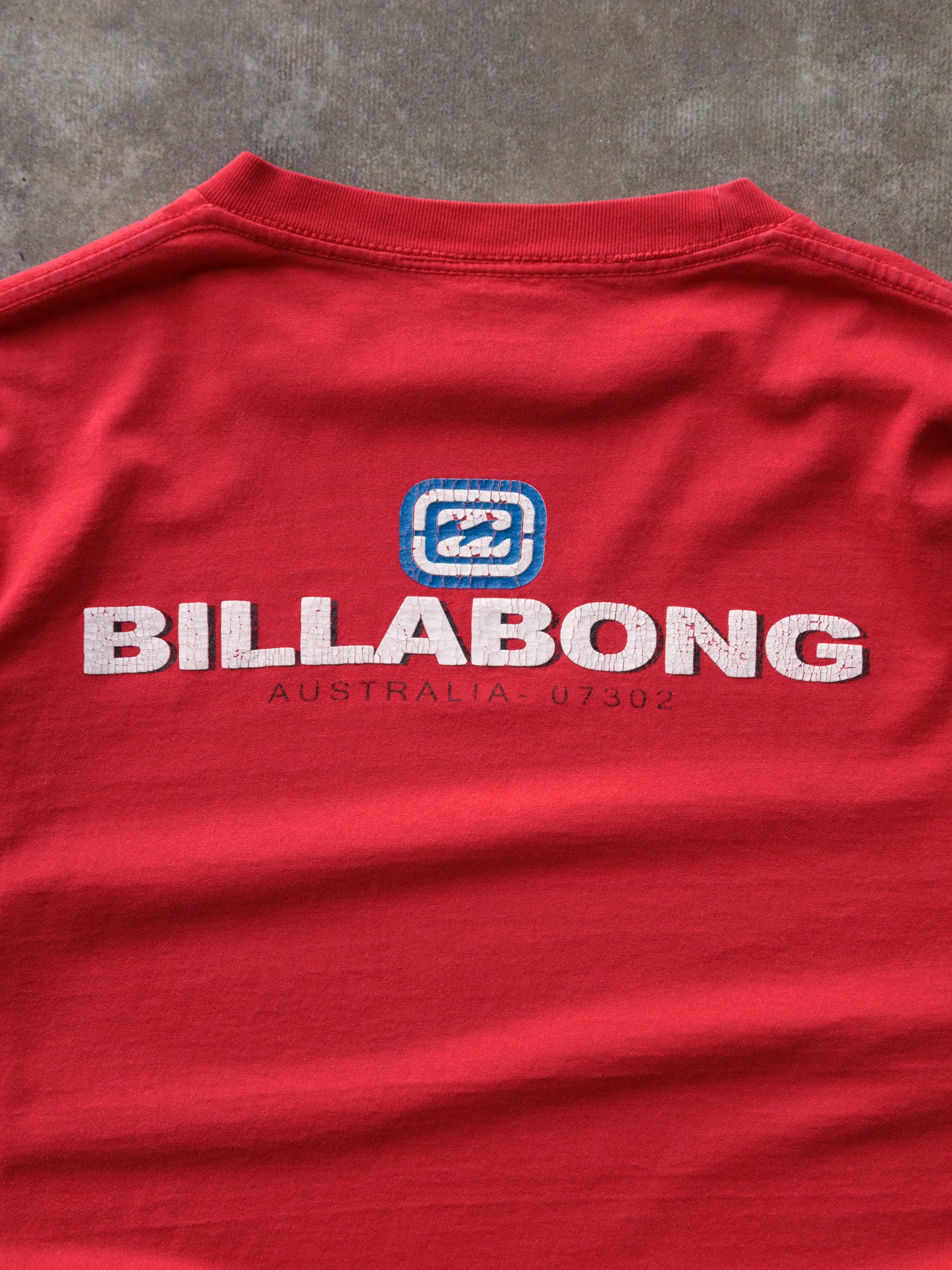 Vintage 90s Red Billabong Tee (-)