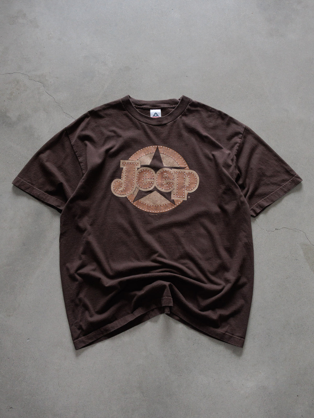 Vintage 2005 Brown Jeep Tee (XL)
