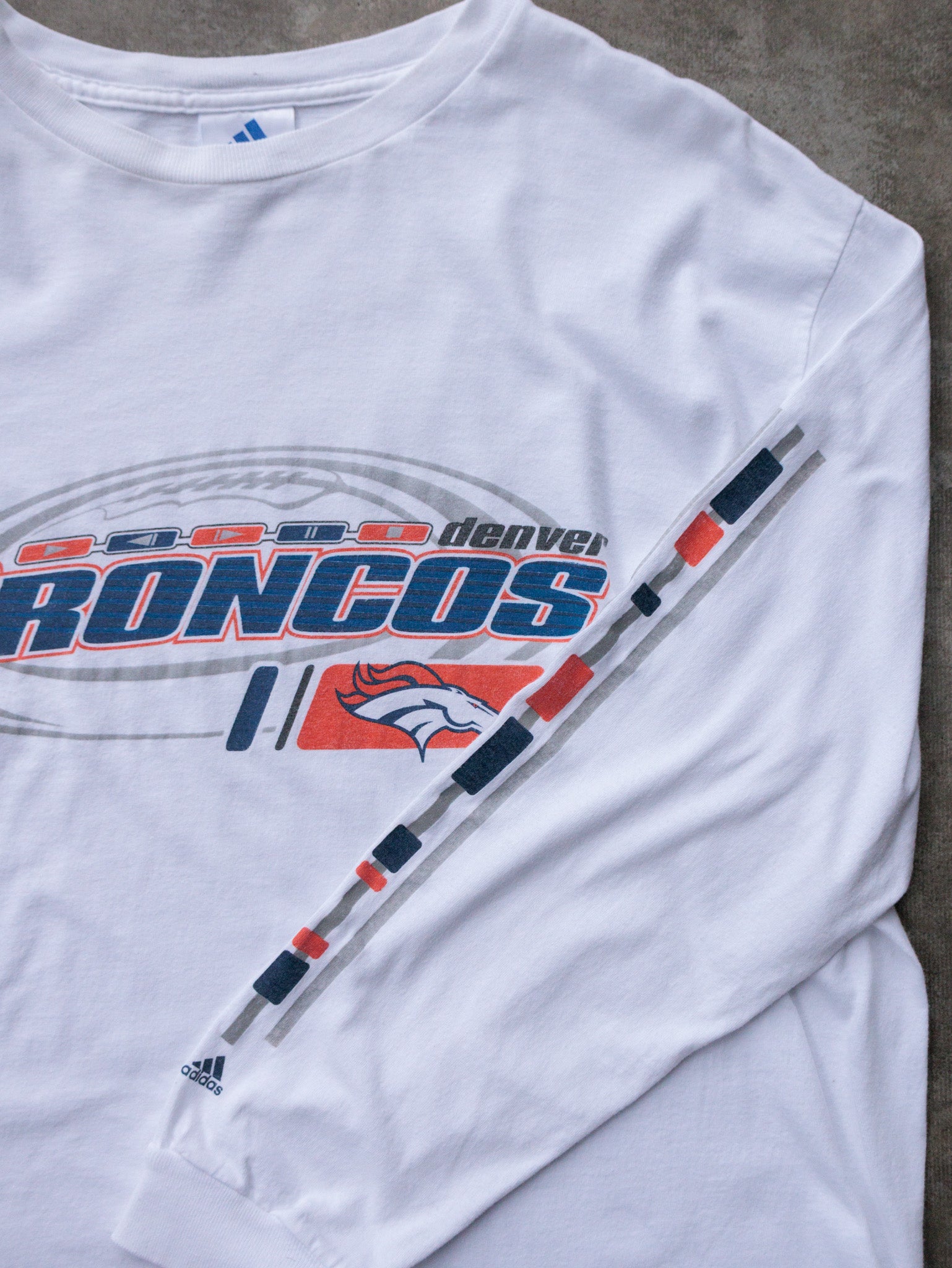 Vintage 00s Adidas Denver Broncos Long Sleeve (XL)