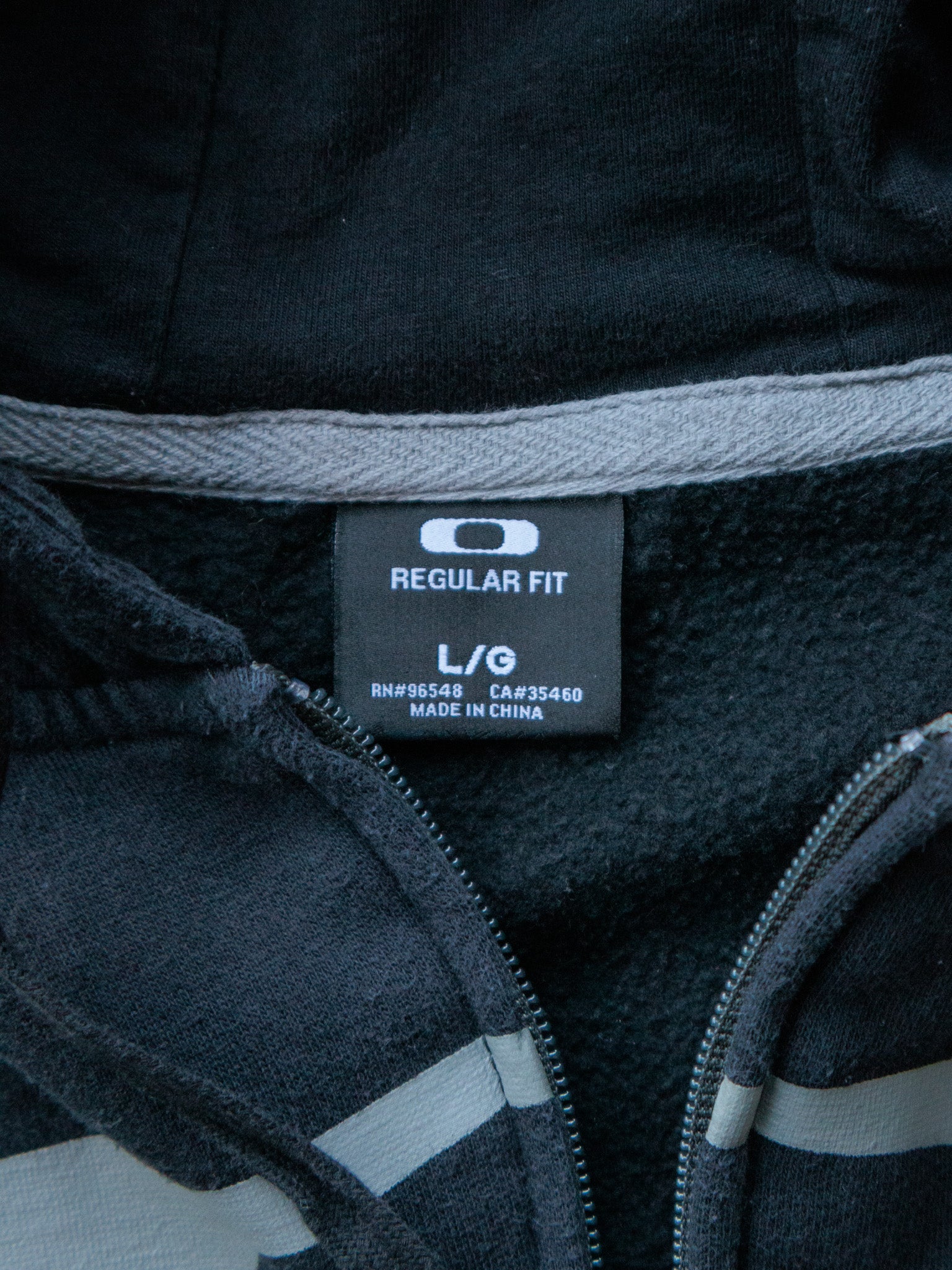 Vintage Black Oakley Full Zip Hoodie (L)
