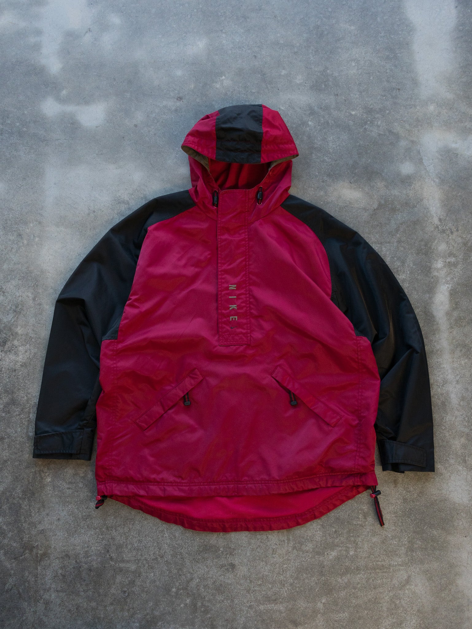 Vintage Red and Black Nike Pullover Anorak Jacket (L)