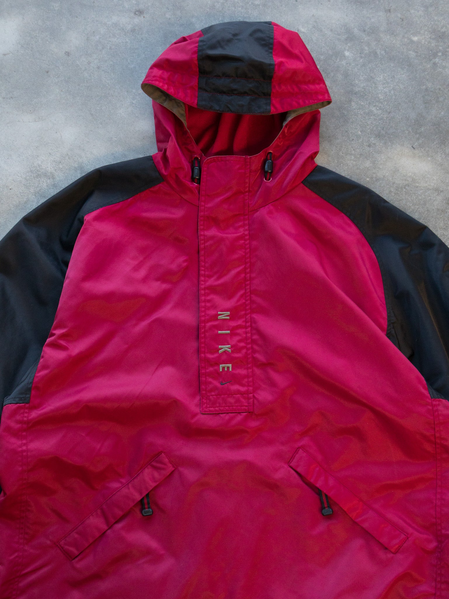 Vintage Red and Black Nike Pullover Anorak Jacket (L)