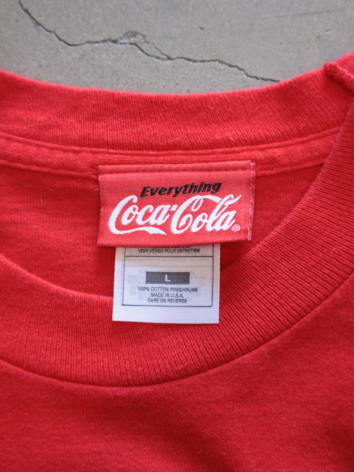 Vintage 90s Red Coca-Cola Atlanta Tee (L)
