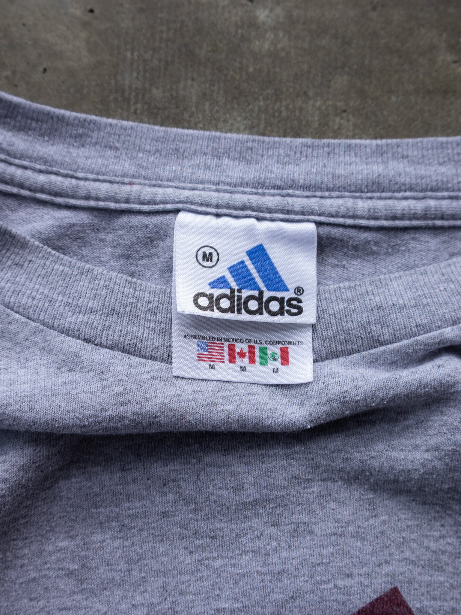 Vintage 00s Grey Adidas Logo Tee (M)