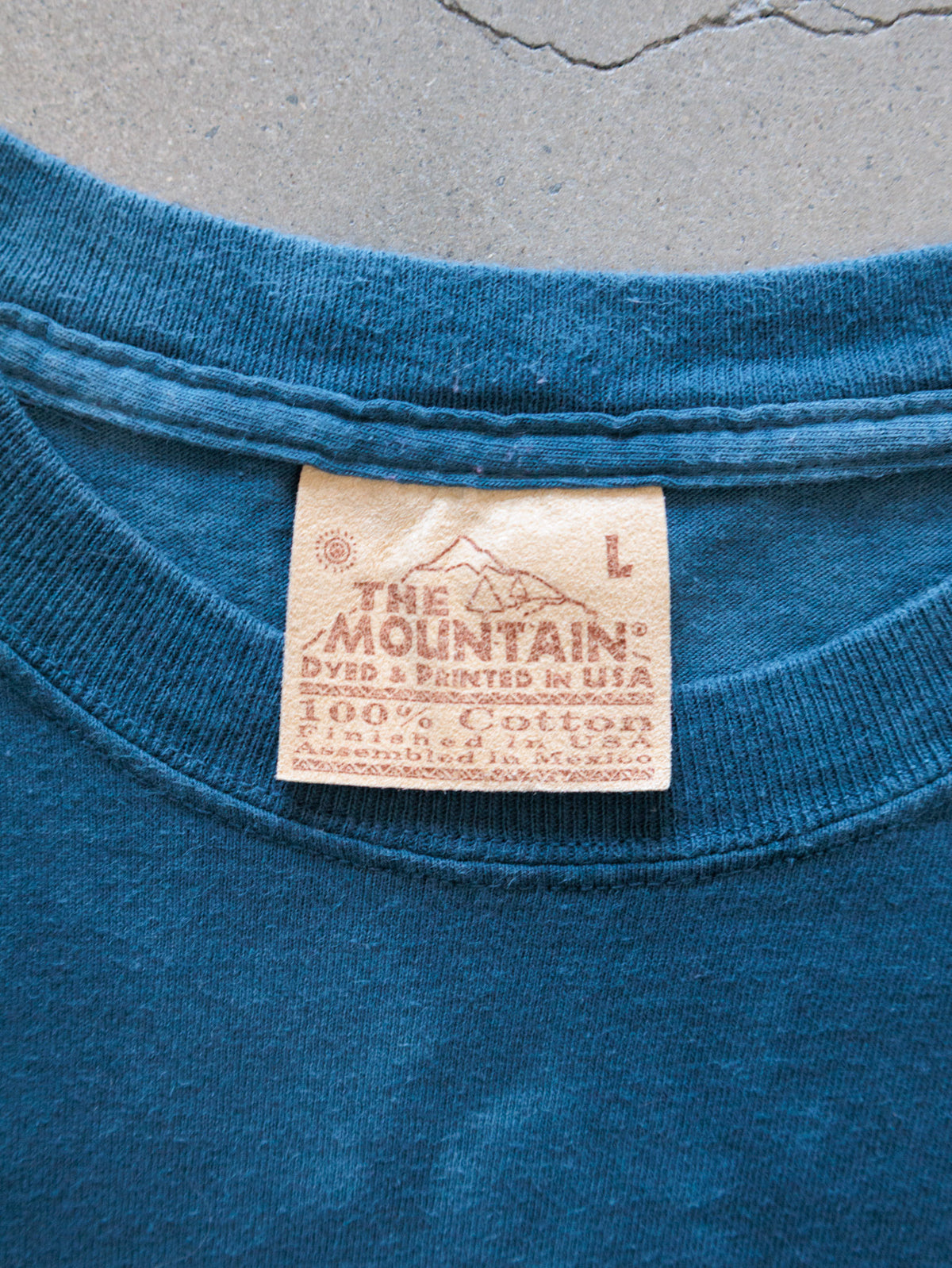 Vintage 2006 Blue The Mountain Bald Eagle Tee (L)