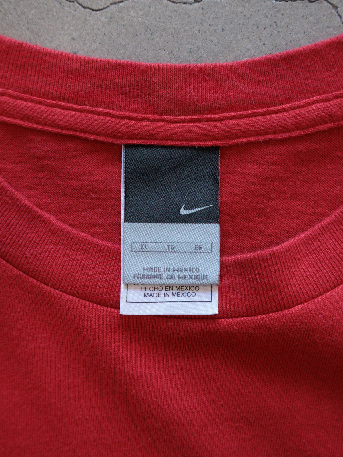 Vintage 00s Red Nike Chompo Basketball Tee (XL)