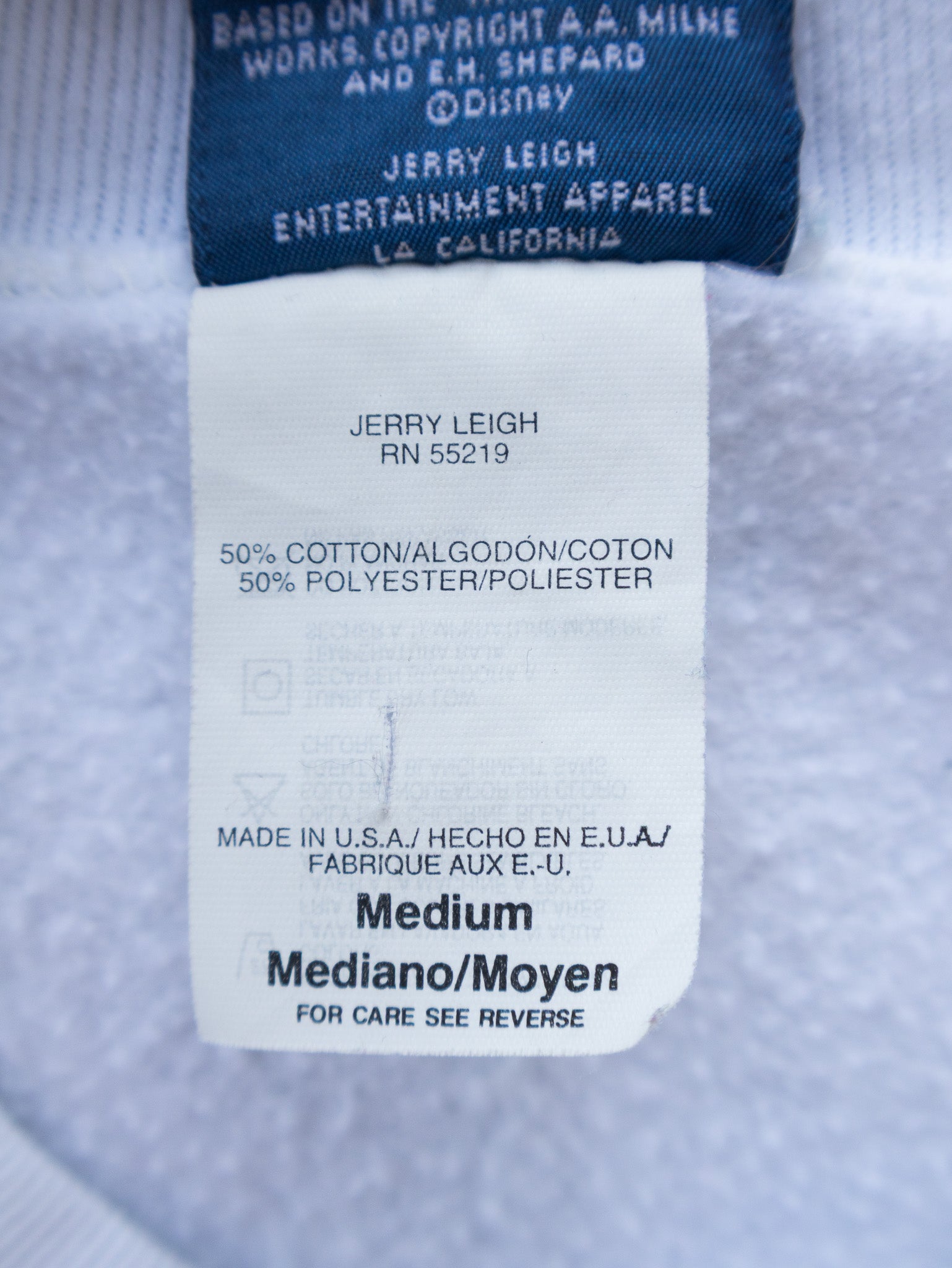 Vintage 90s White Disney Pooh Think Think Think Sweatshirt (M)