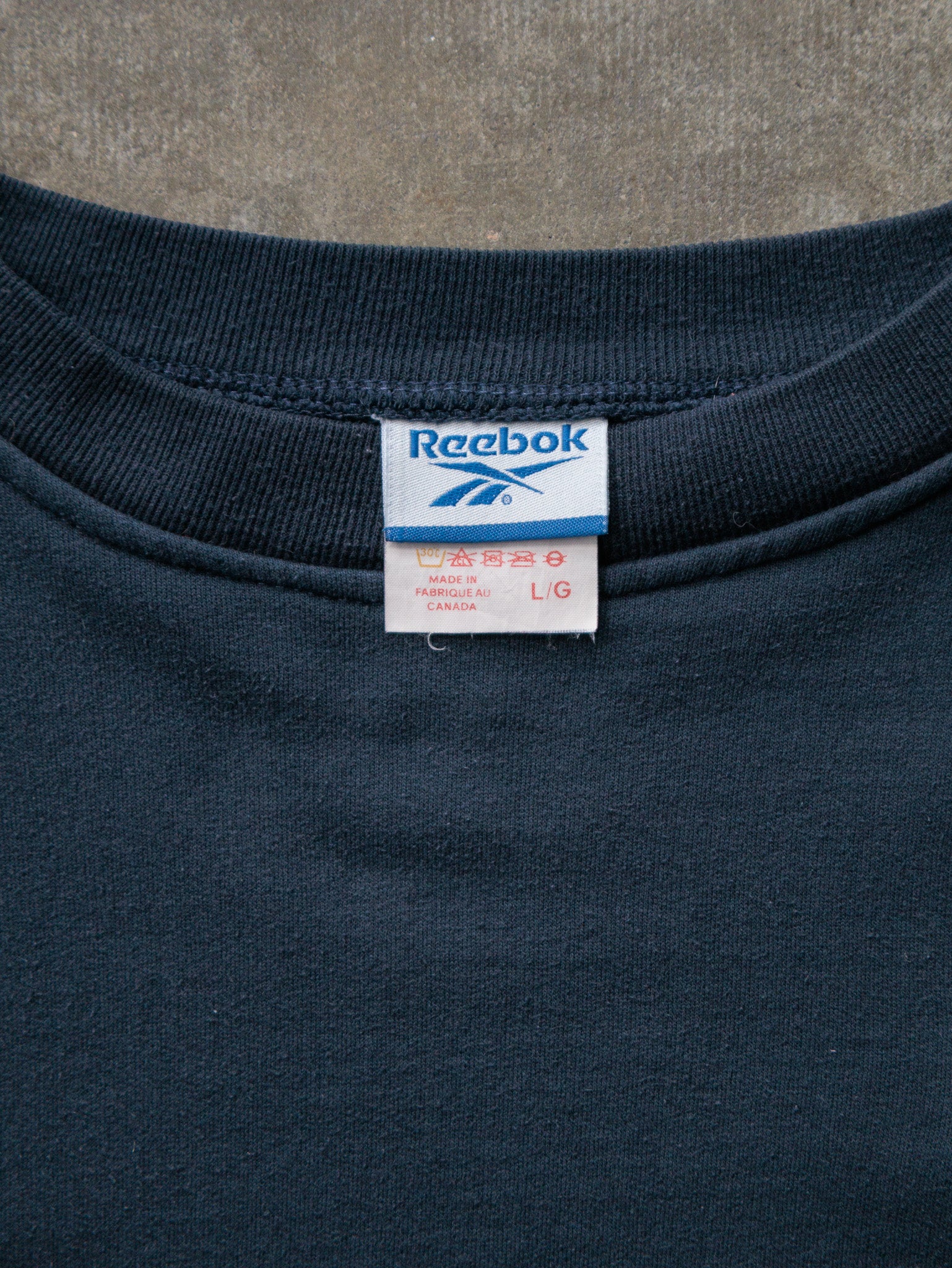 Vintage 90s Navy Reebok Sweatshirt (L)