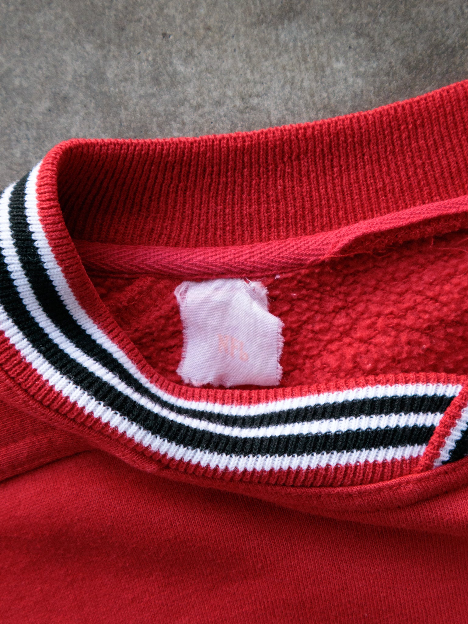 Vintage 90s Red Lee Sport Kansas City Chiefs Sweatshirt (XL)