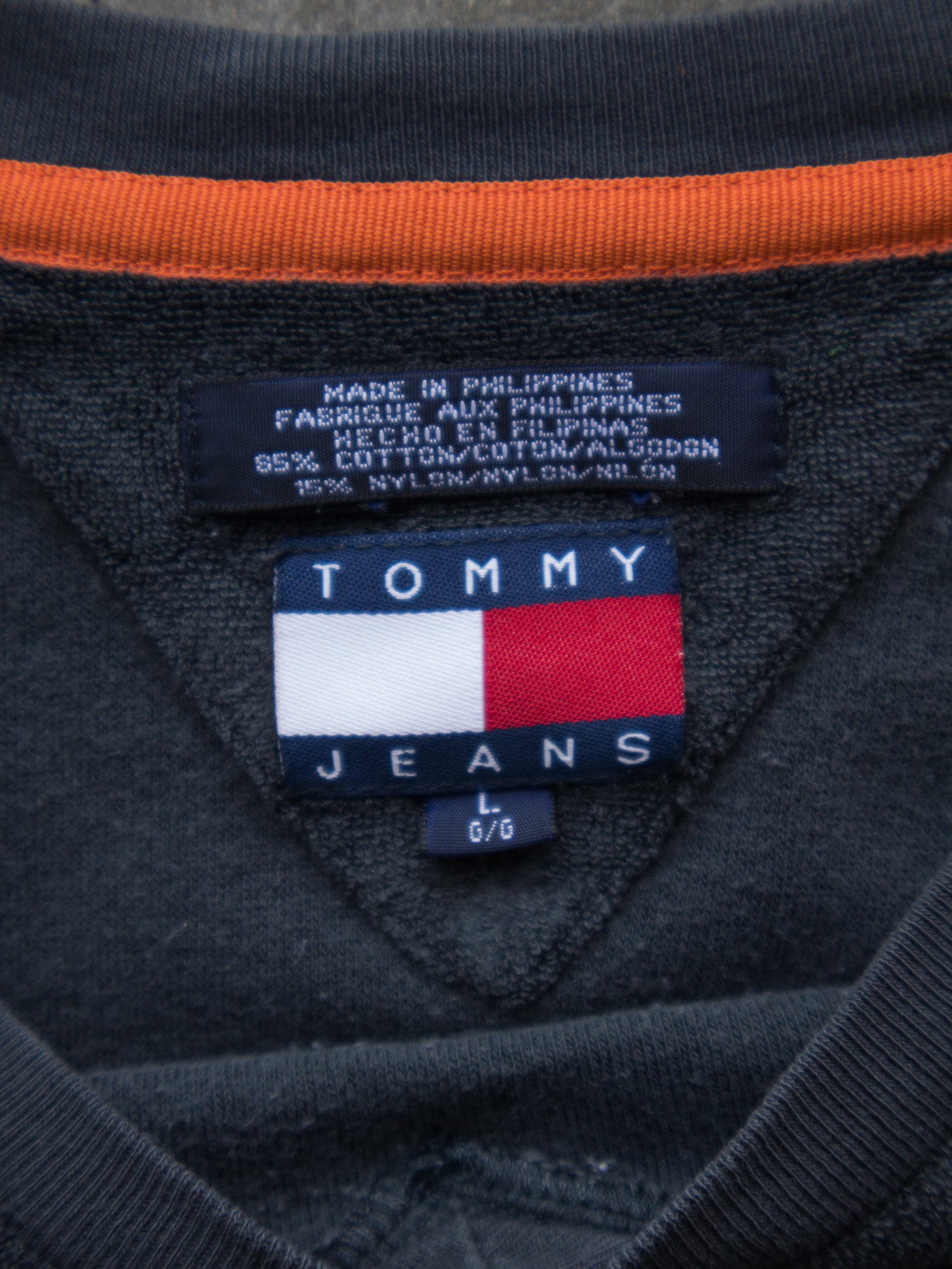 Vintage Tommy Hilfiger Terry Cloth V-Neck Sweatshirt (L)