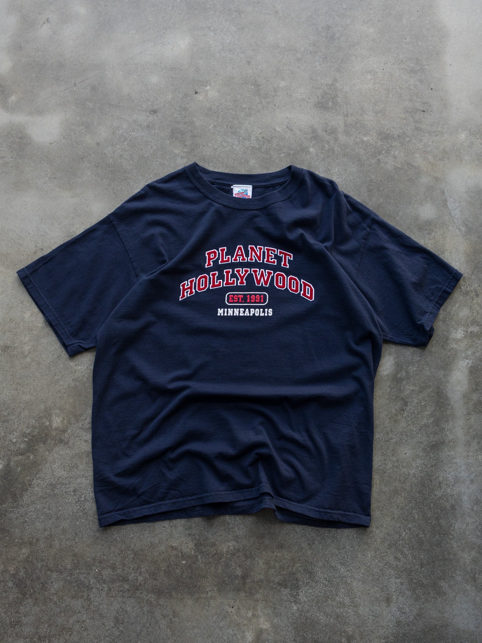 Vintage 90s Navy Planet Hollywood Minneapolis Tee (XL)