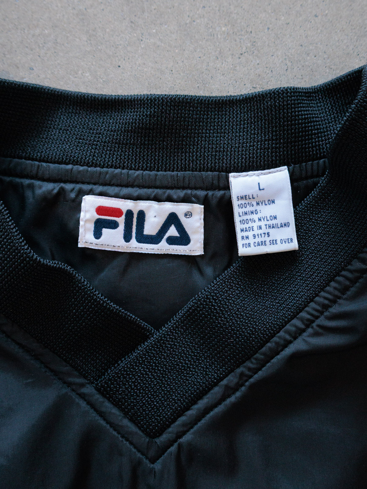 Vintage 90s Black Fila Windbreaker (L)