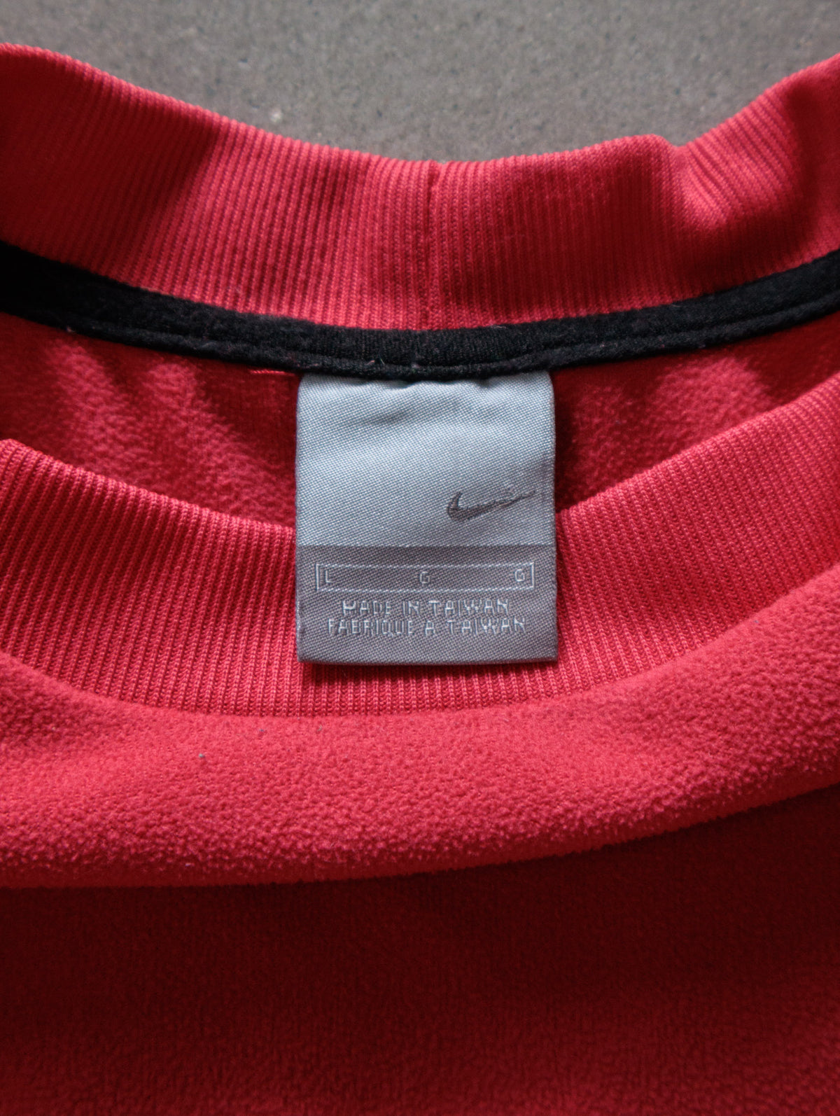 Vintage 90s Red Nike Fleece Sweatshirt (L)