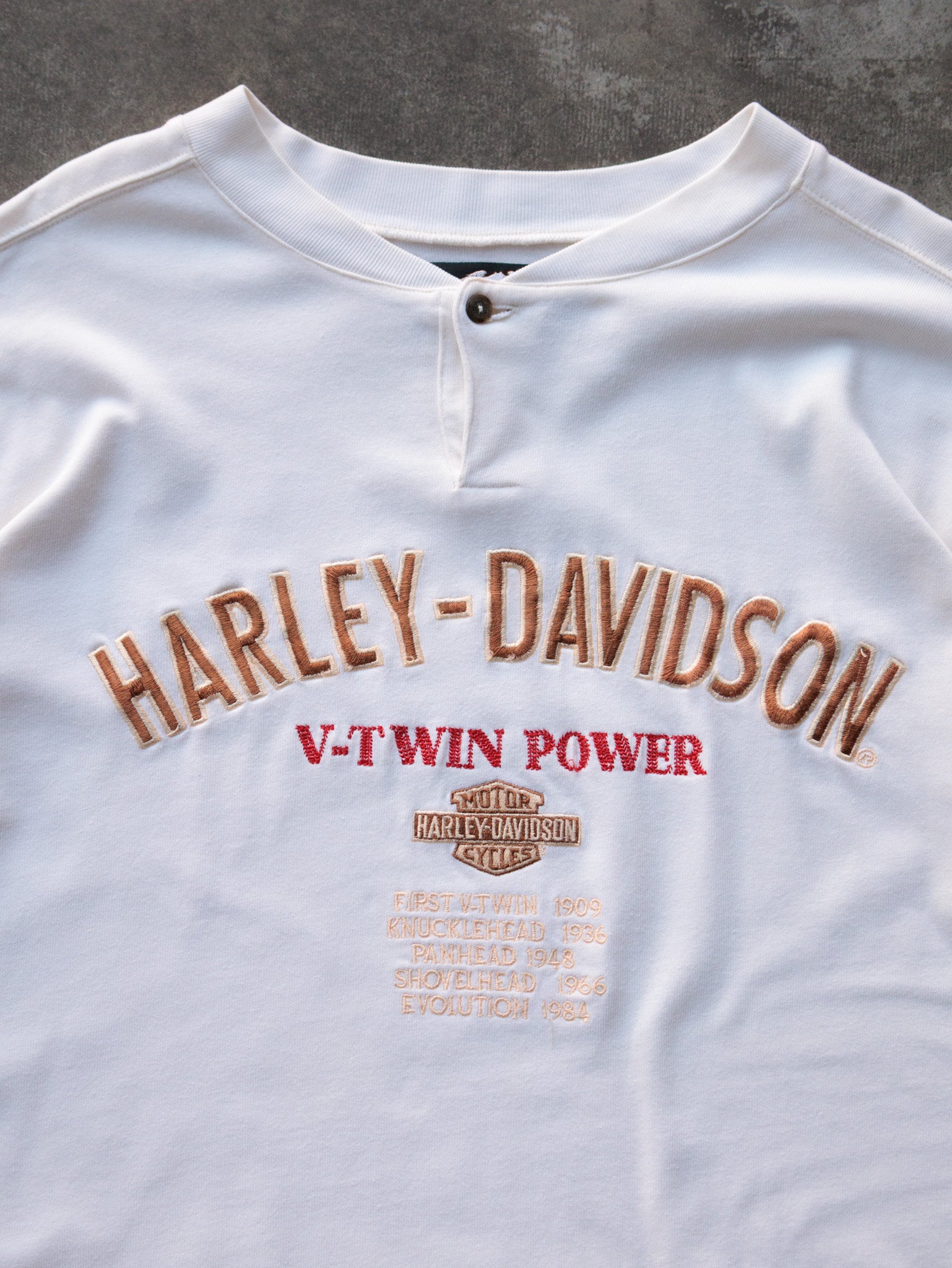 Vintage 90s Off-White Harley-Davidson V-Twin Power Long Sleeve (XL)