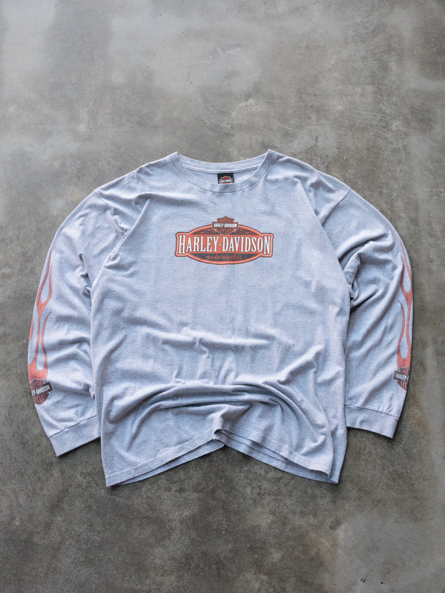 Vintage 2007 Grey Harley-Davidson Boston Massachusetts Long Sleeve (2XL)