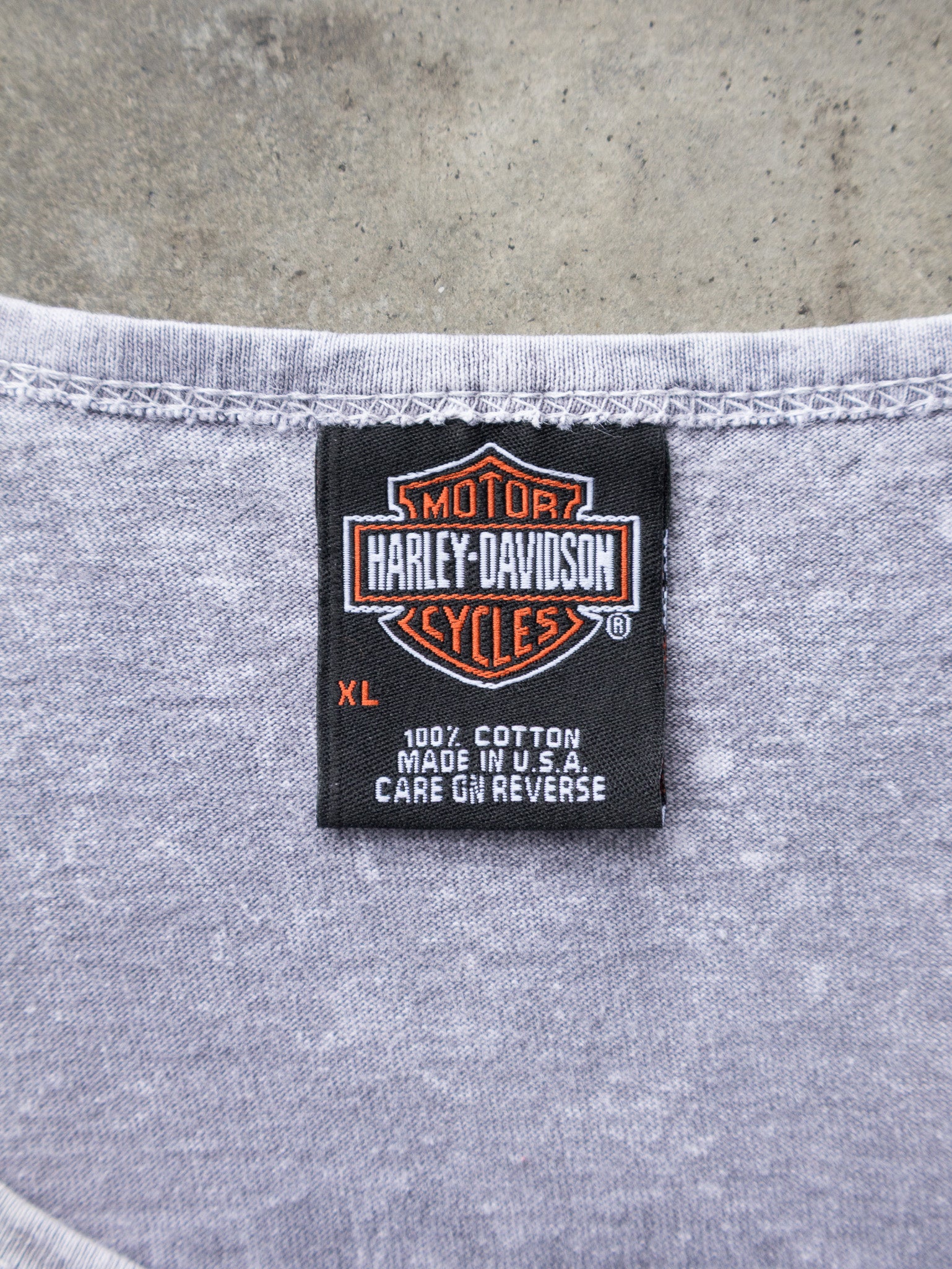 Vintage 2005 Grey Harley-Davidson Lake of the Ozarks Skull Tank (XL)